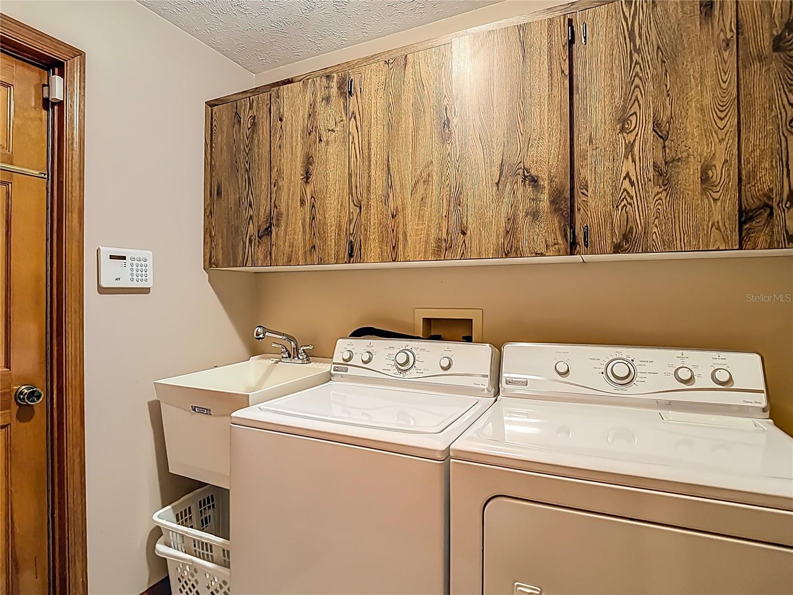 1004 MOOK ST, BRANDON, FL, 33510