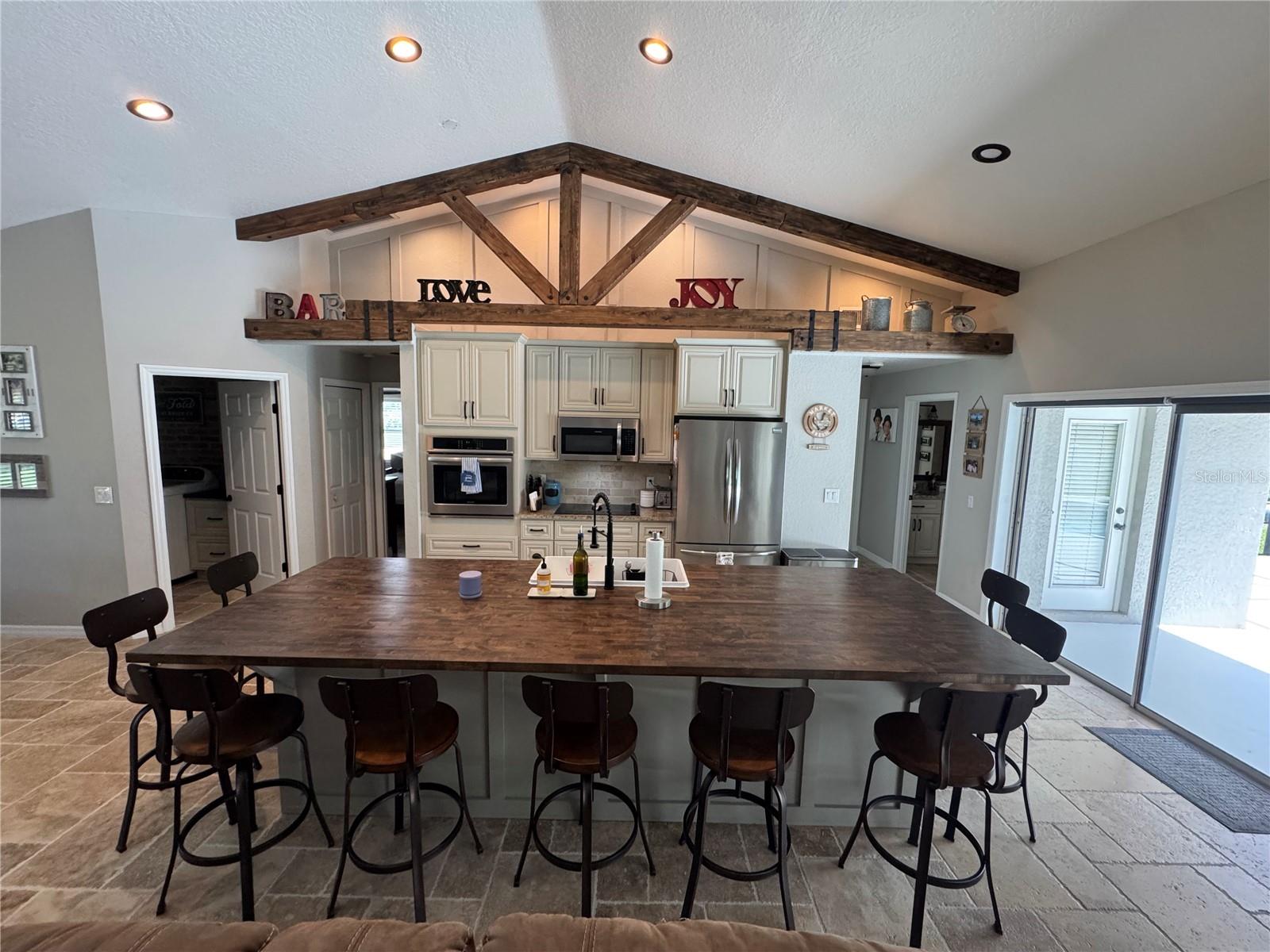 1378 E LAKE SHORE BLVD, KISSIMMEE, FL, 34744