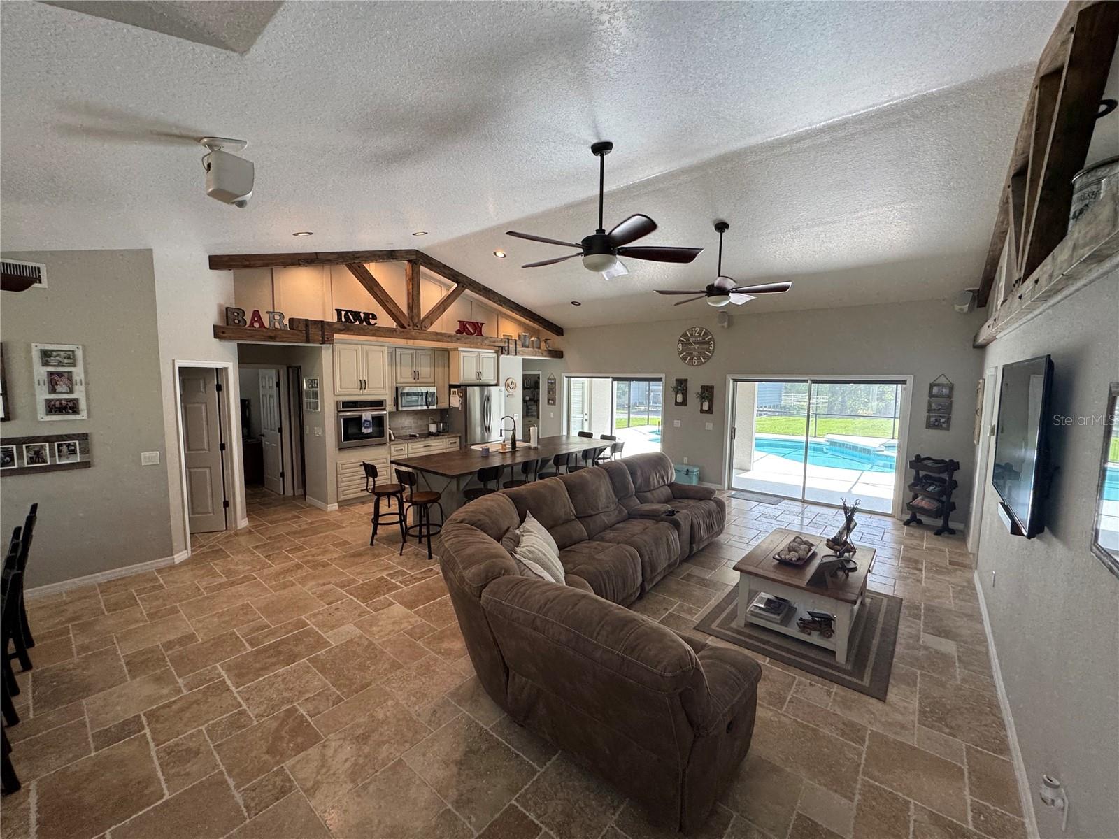 1378 E LAKE SHORE BLVD, KISSIMMEE, FL, 34744