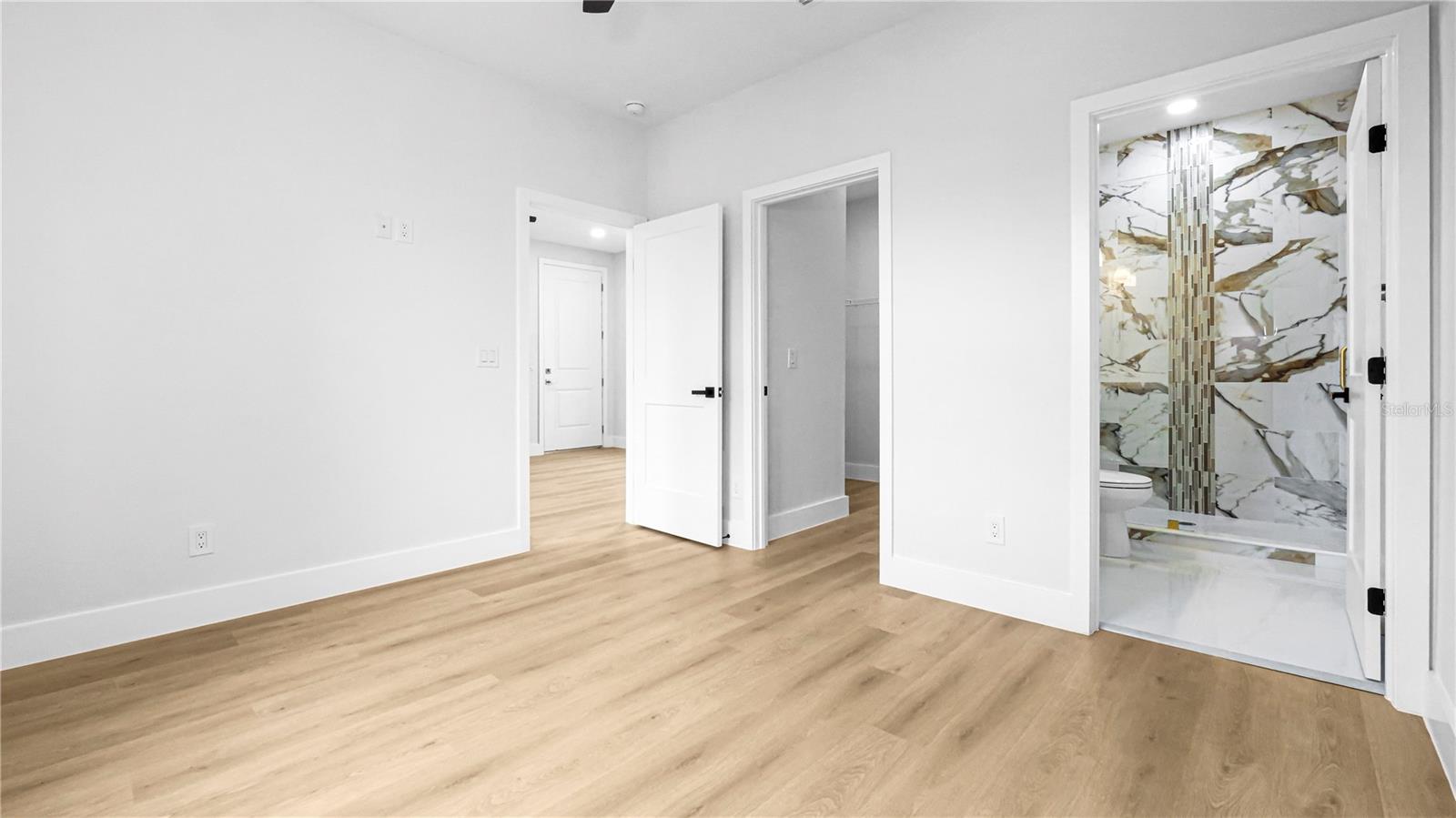 2730 37TH AVE N #B, ST PETERSBURG, FL, 33713