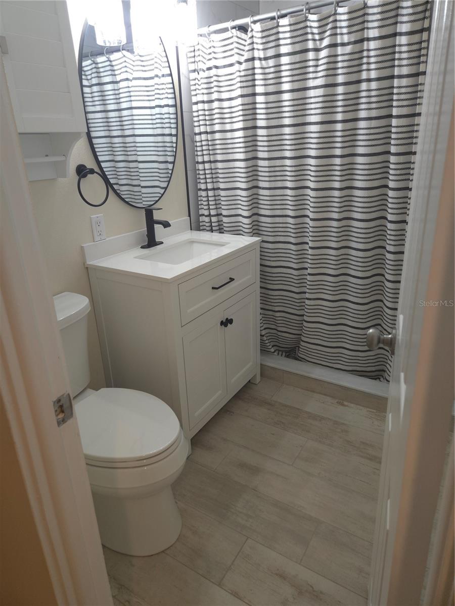 2212 VINSON AVE, SARASOTA, FL, 34232