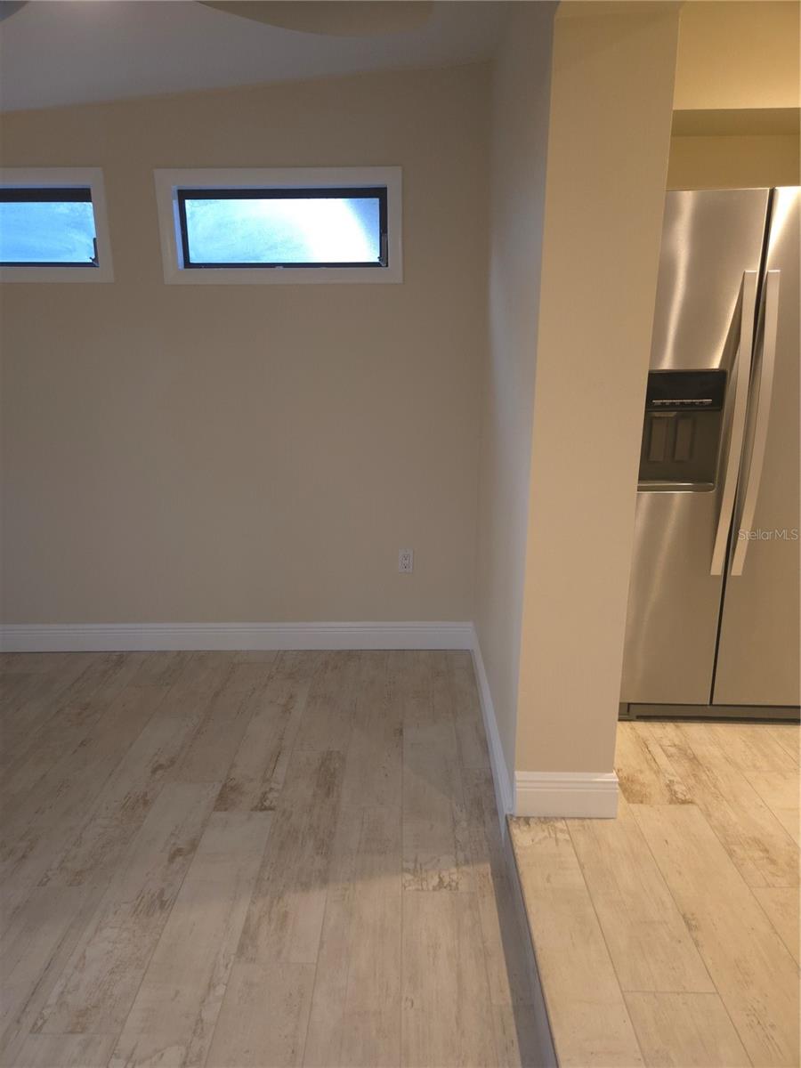 2212 VINSON AVE, SARASOTA, FL, 34232