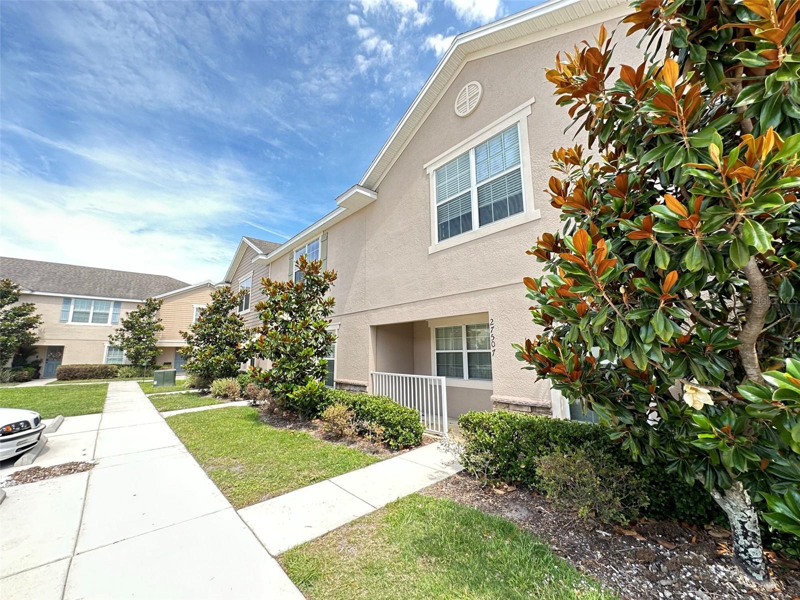 27507 DESERT WILLOW WAY, WESLEY CHAPEL, FL, 33544