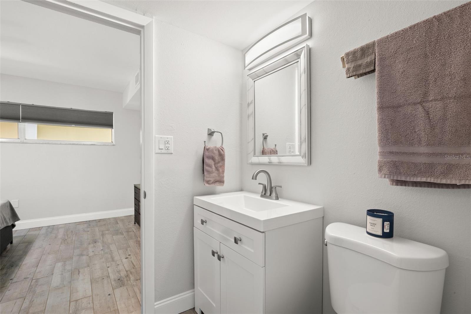 1147 KING ARTHUR CT #204, DUNEDIN, FL, 34698