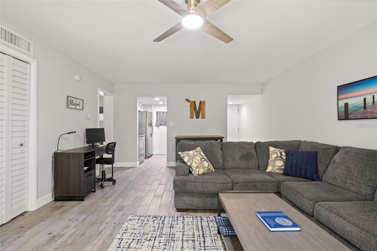 1147 KING ARTHUR CT #204, DUNEDIN, FL, 34698