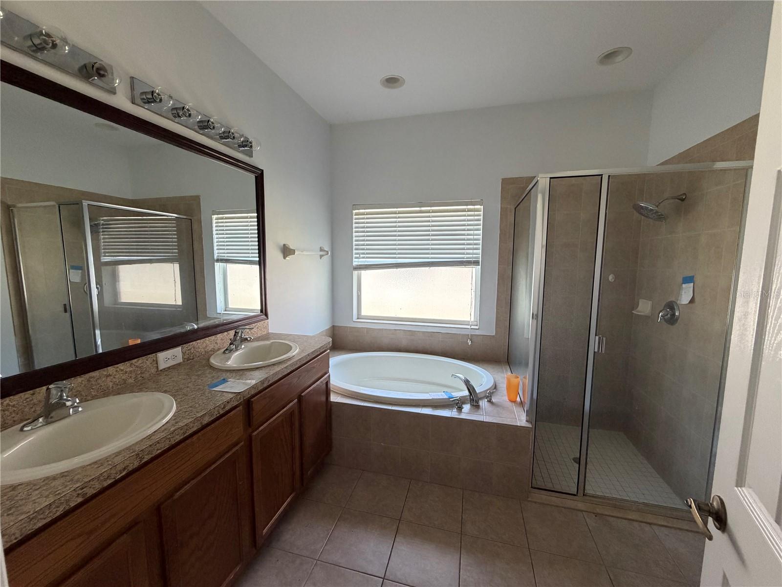 612 MARION HILL LN, RUSKIN, FL, 33570