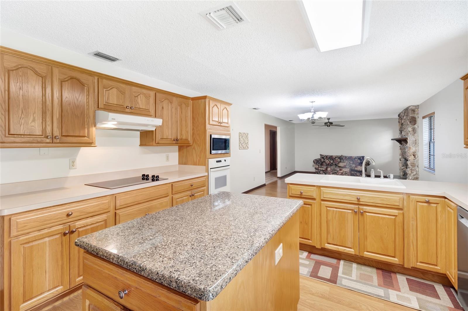 1520 LEGACY WOODS CT, GROVELAND, FL, 34736