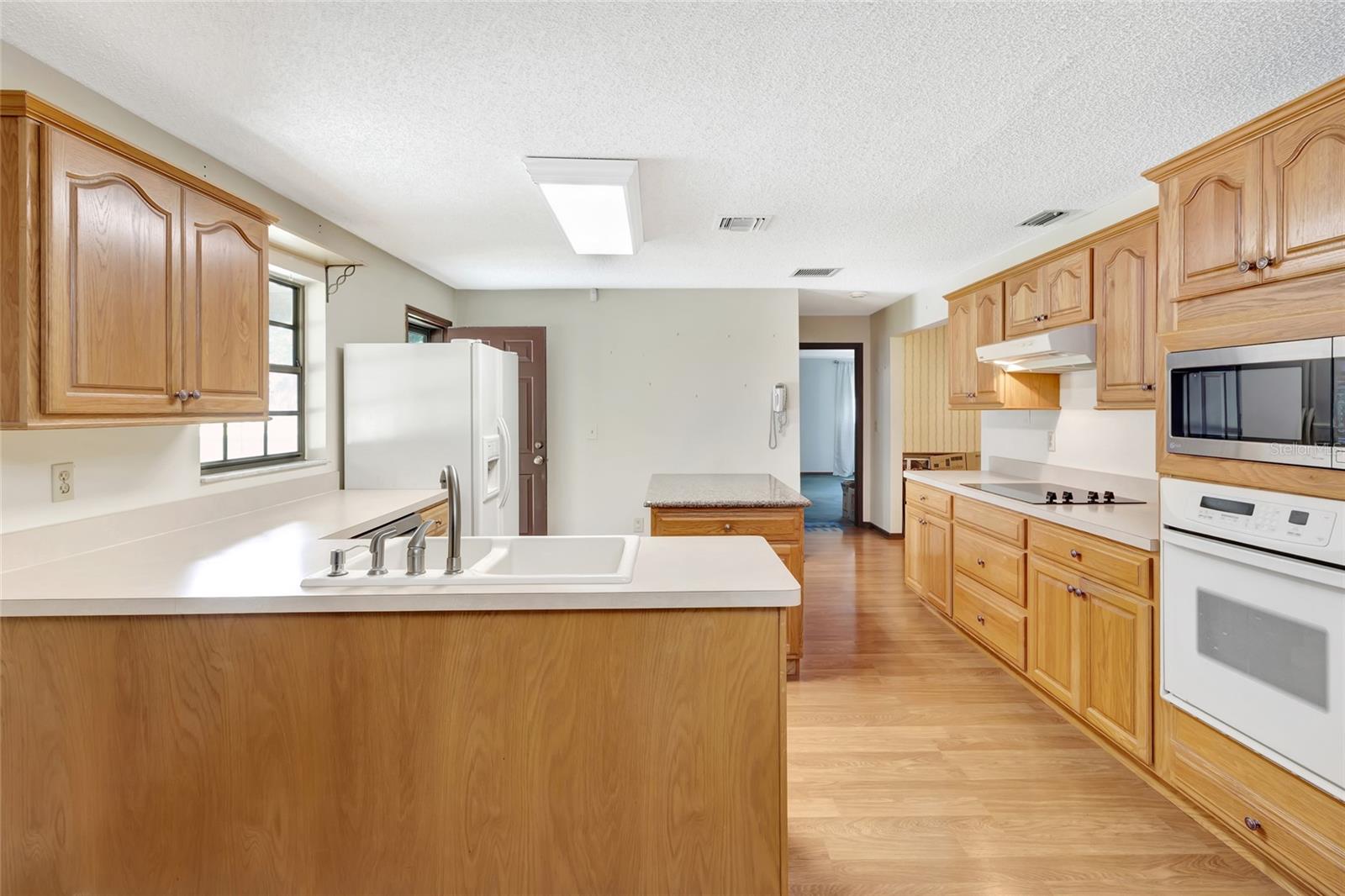 1520 LEGACY WOODS CT, GROVELAND, FL, 34736