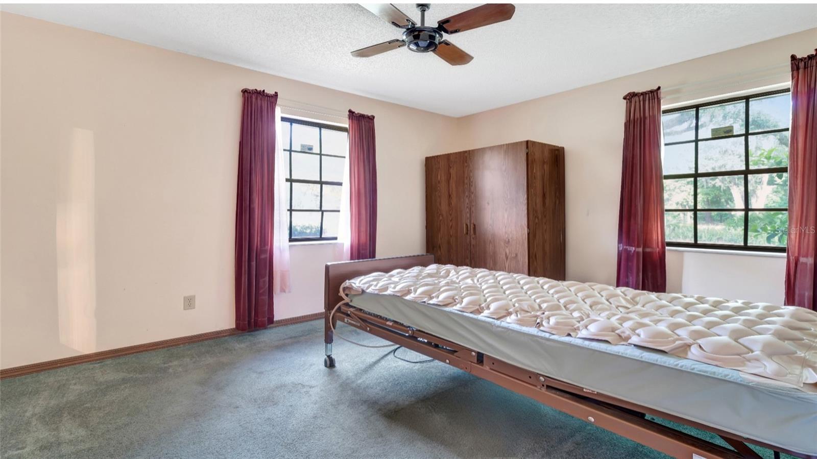 1520 LEGACY WOODS CT, GROVELAND, FL, 34736