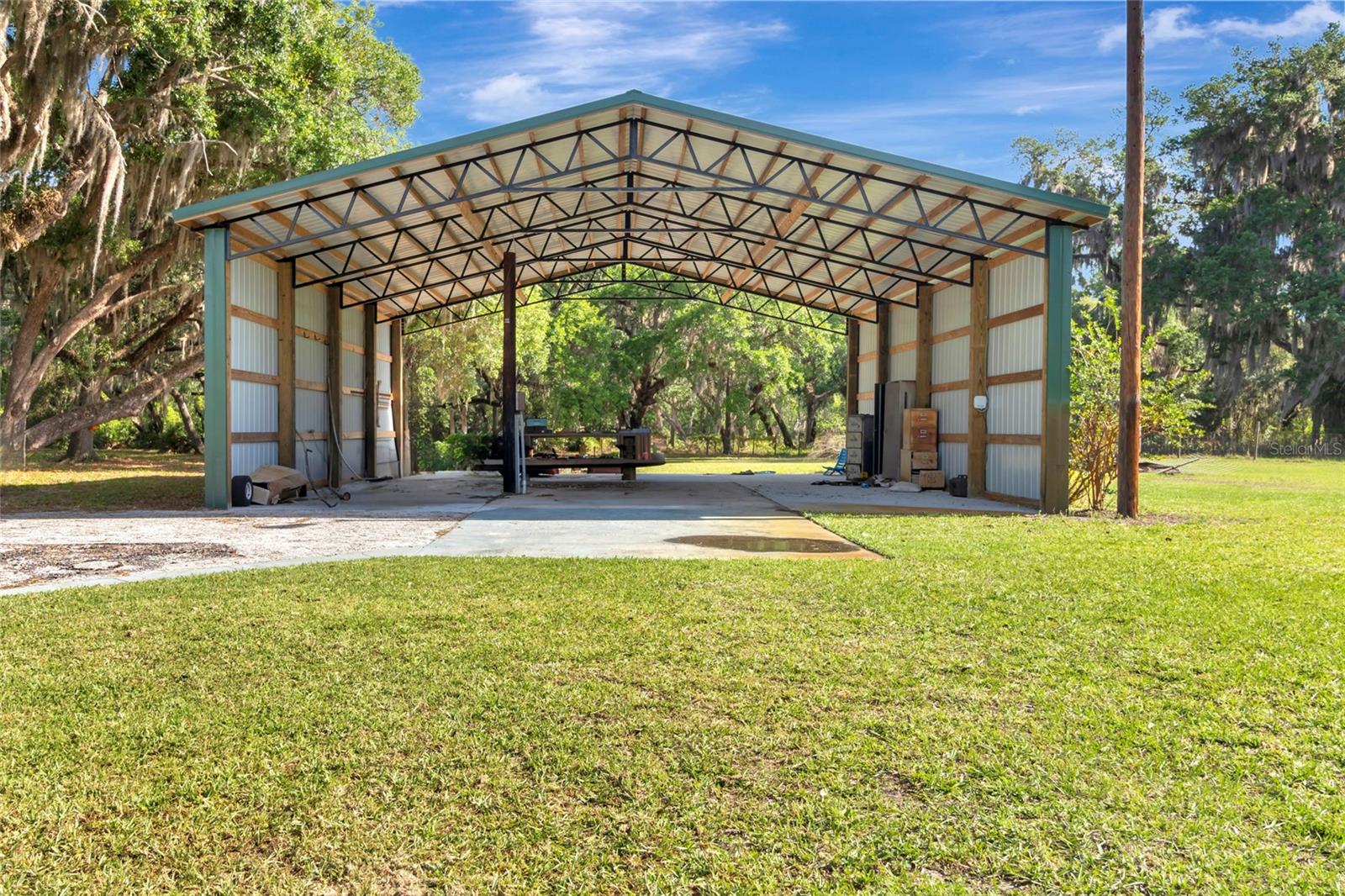 1520 LEGACY WOODS CT, GROVELAND, FL, 34736