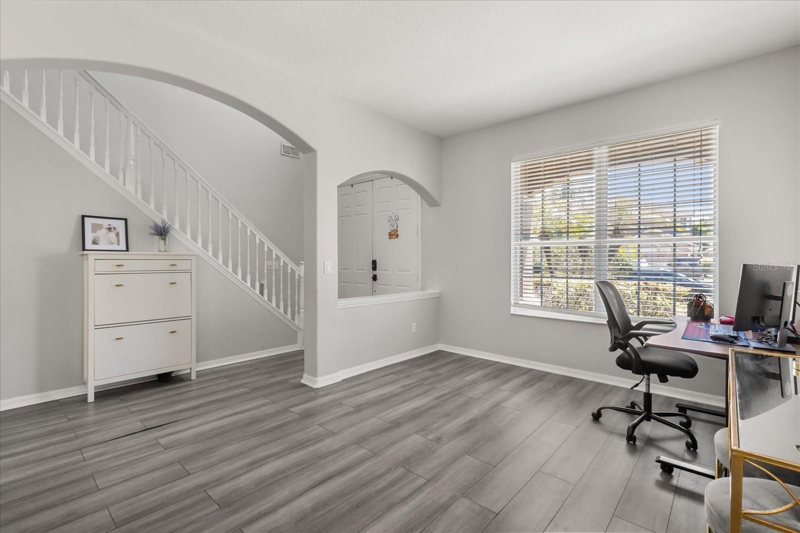 9361 PECKY CYPRESS WAY, ORLANDO, FL, 32836