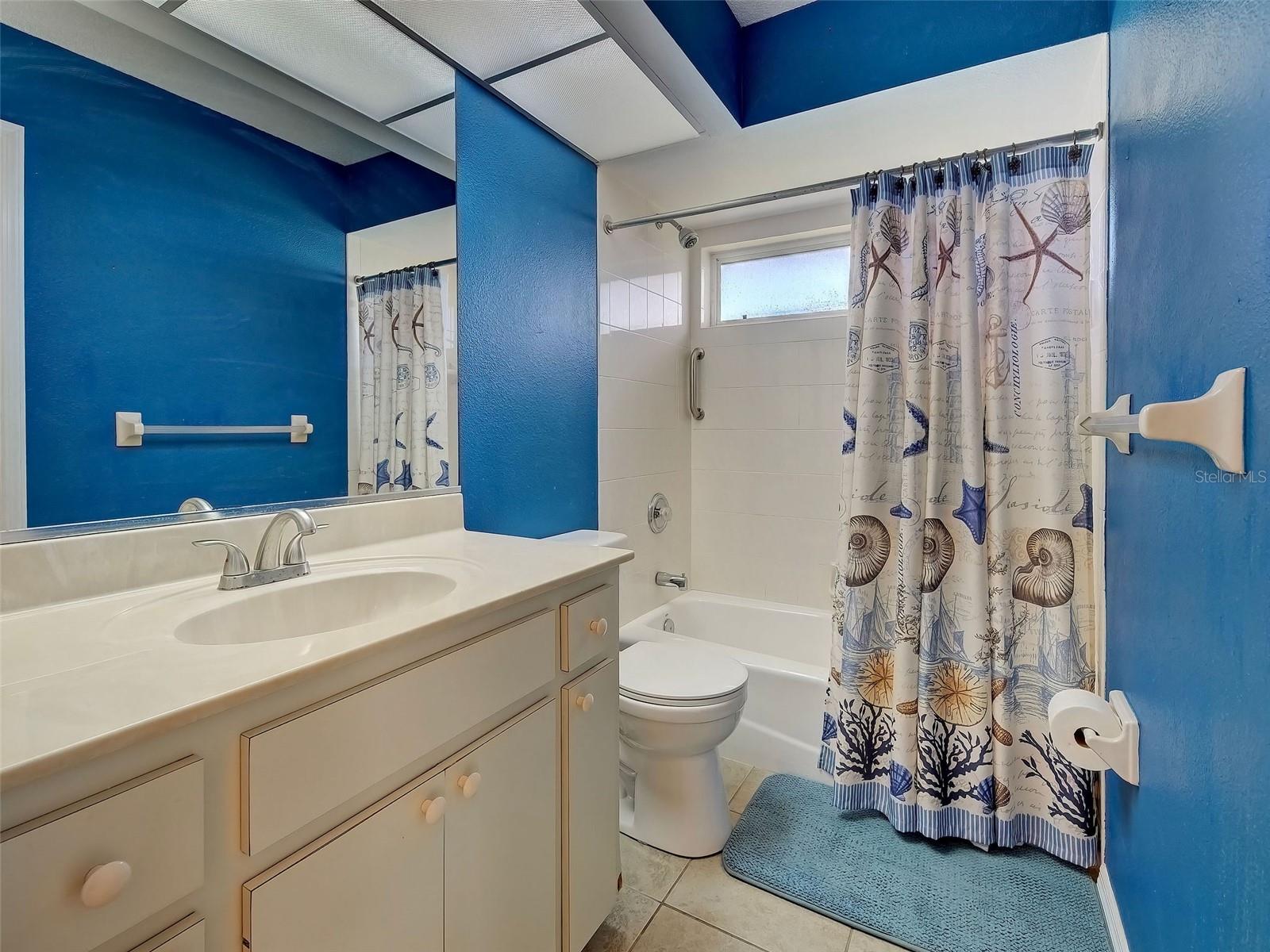 1537 CREST DR, ENGLEWOOD, FL, 34223