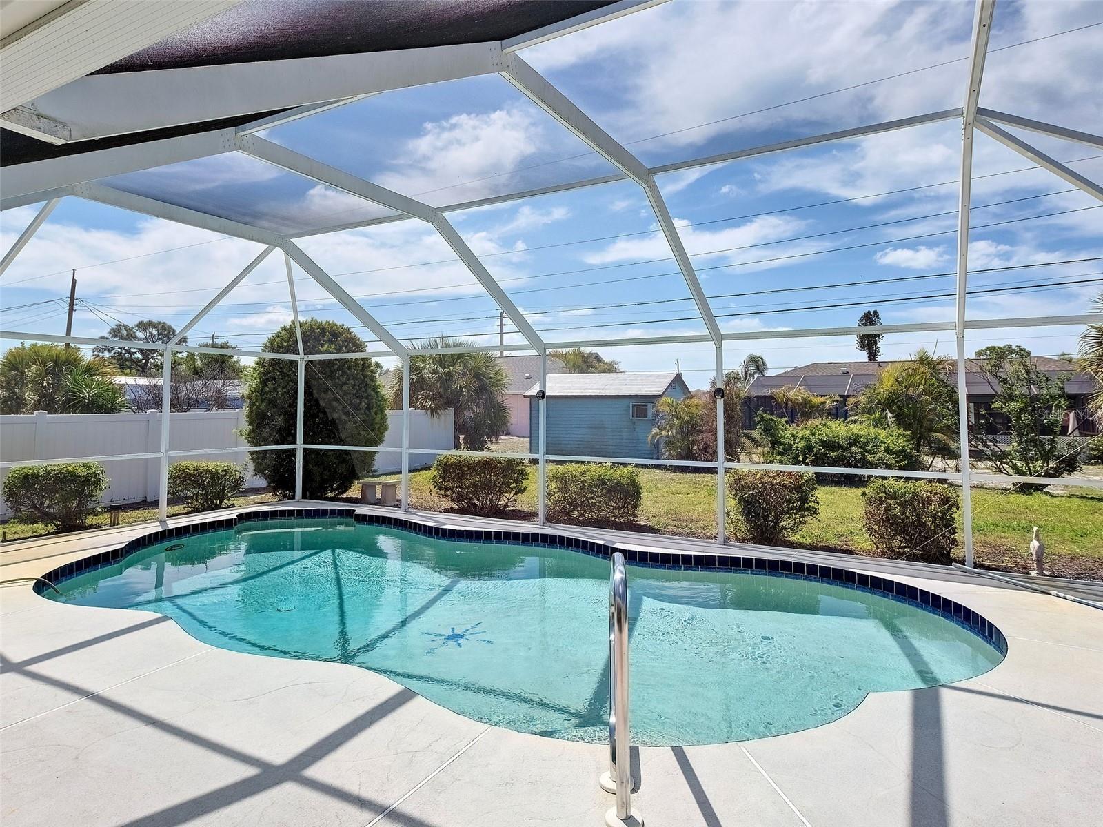 1537 CREST DR, ENGLEWOOD, FL, 34223