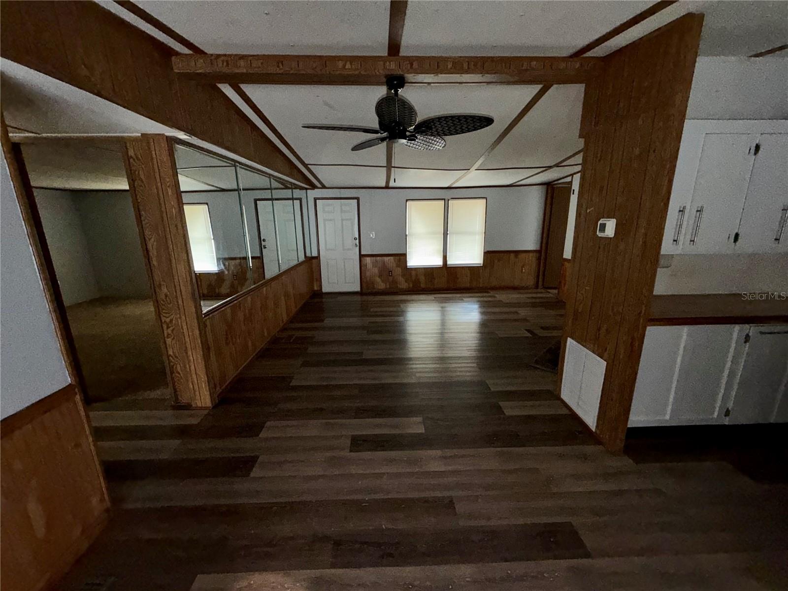 34321 COUNTRYSIDE DR, WESLEY CHAPEL, FL, 33543