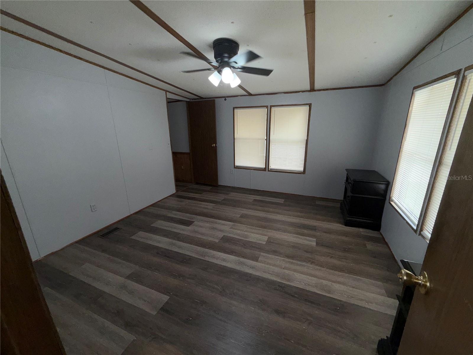 34321 COUNTRYSIDE DR, WESLEY CHAPEL, FL, 33543