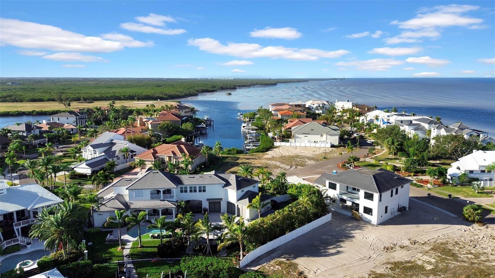 962 SYMPHONY ISLES BLVD, APOLLO BEACH, FL, 33572