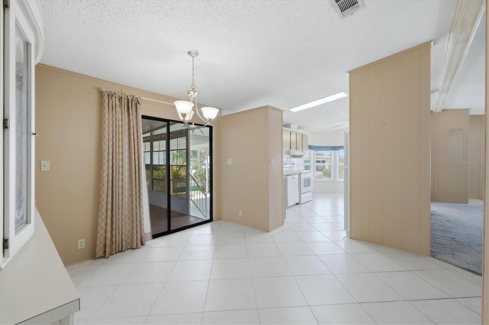 8420 IMPERIAL CIR, PALMETTO, FL, 34221