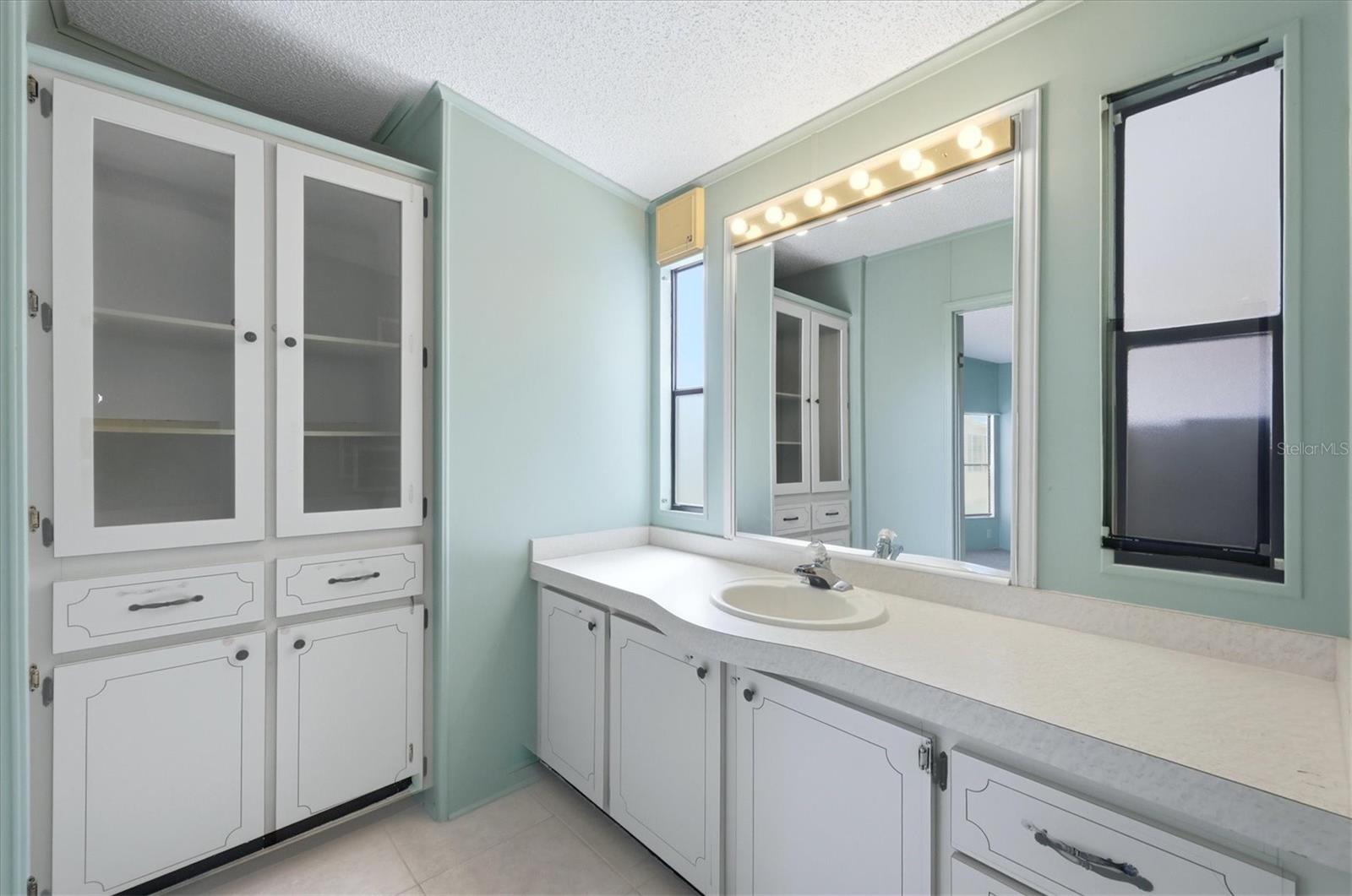 8420 IMPERIAL CIR, PALMETTO, FL, 34221