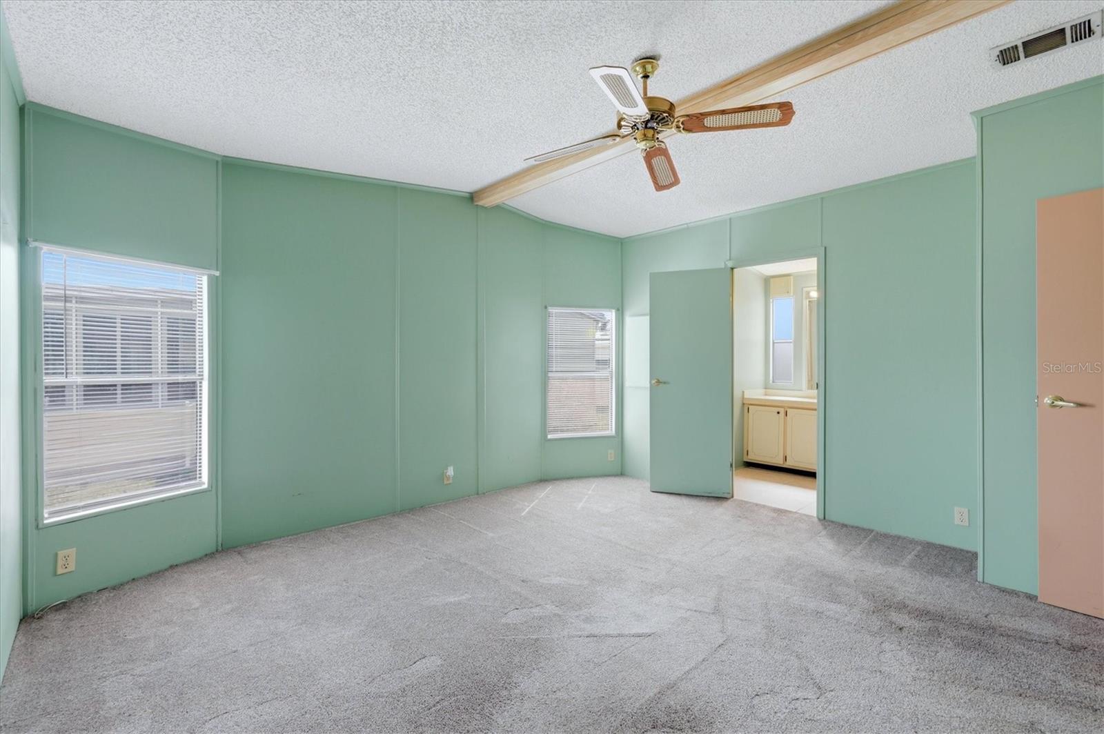 8420 IMPERIAL CIR, PALMETTO, FL, 34221