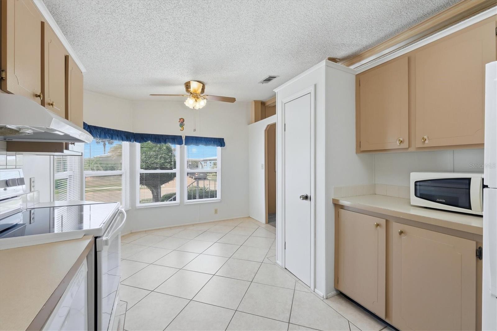 8420 IMPERIAL CIR, PALMETTO, FL, 34221