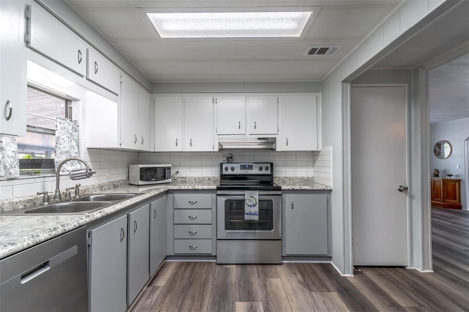 708 GREENTREE CT, LAKE MARY, FL, 32746