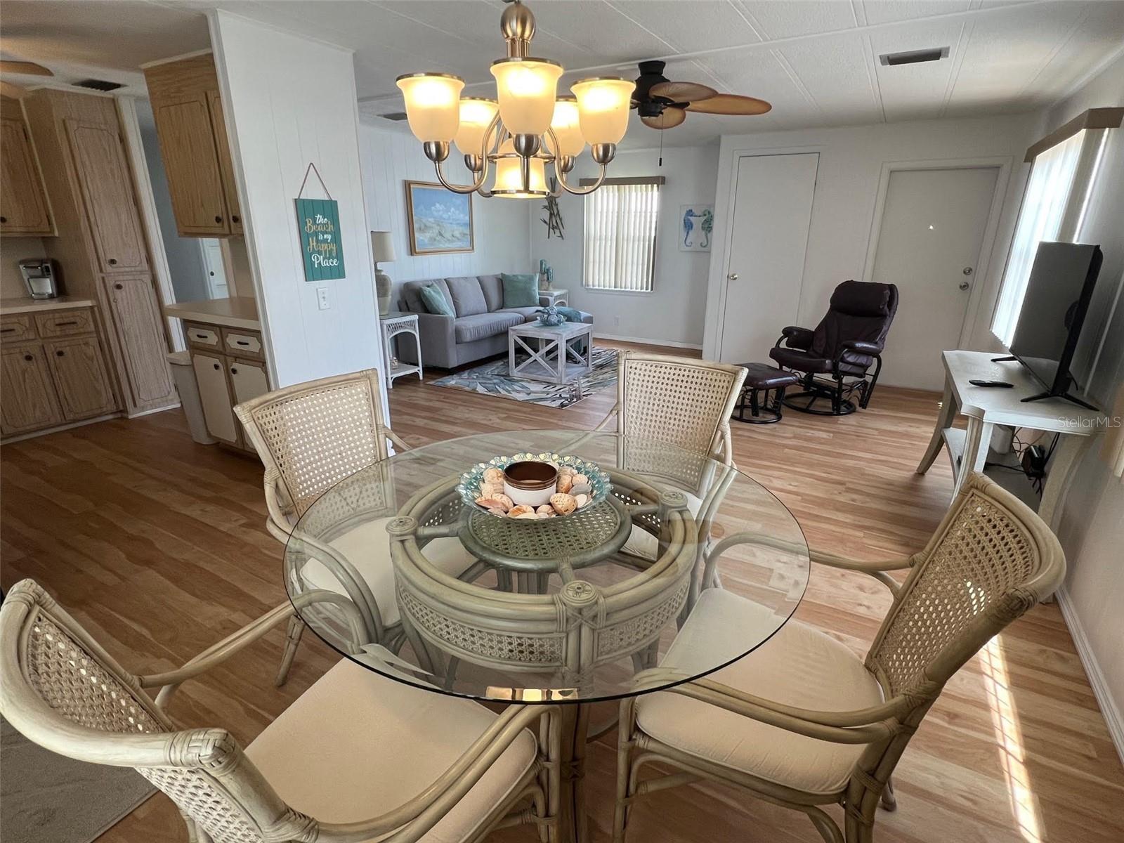 574 QUEEN PALM ST, LARGO, FL, 33778