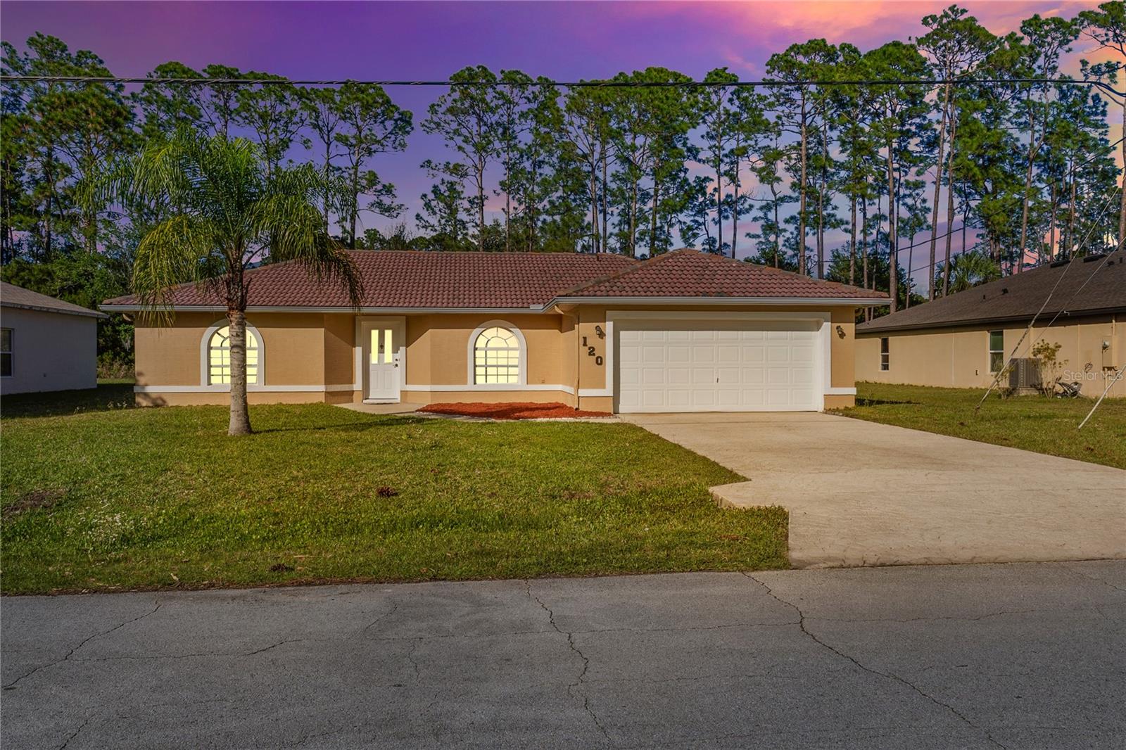 120 POINT OF WOODS DR, PALM COAST, FL, 32164