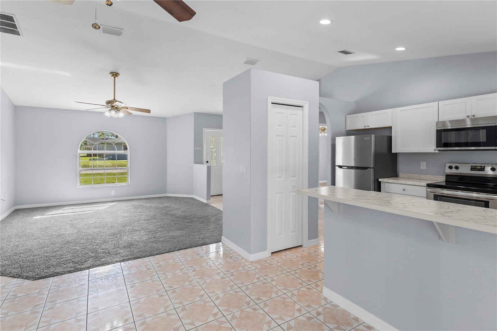 120 POINT OF WOODS DR, PALM COAST, FL, 32164