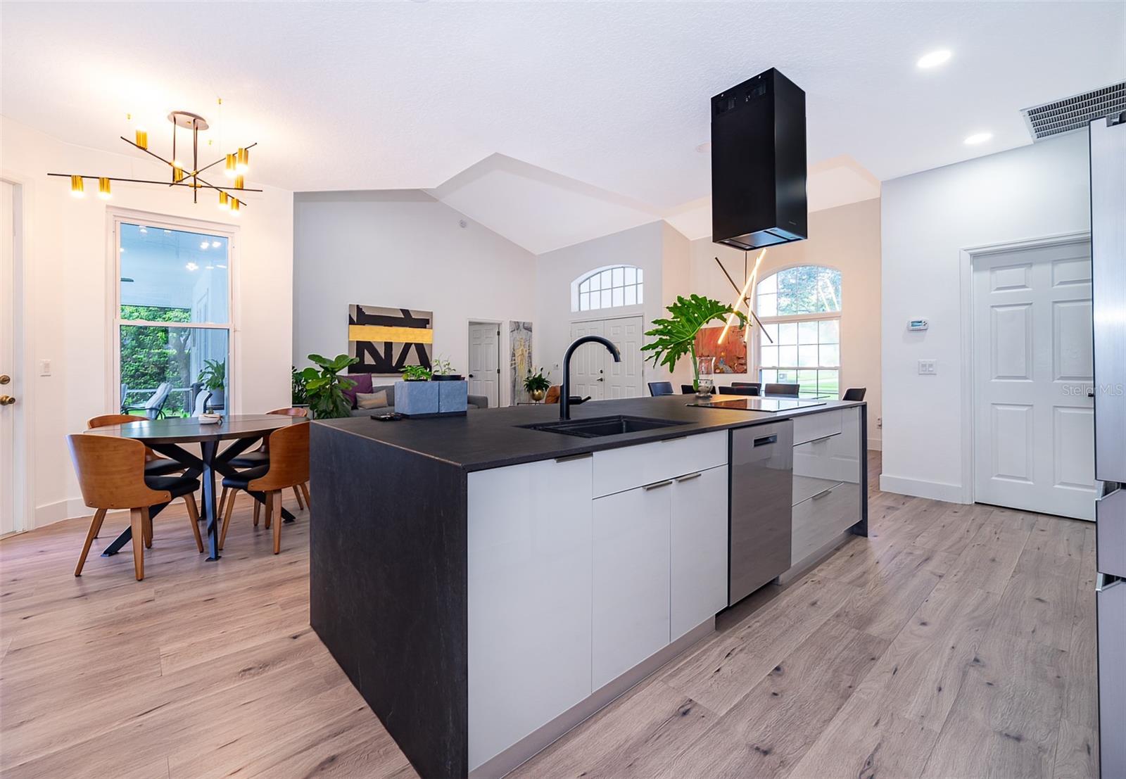 13393 SUNSET LAKES CIR, WINTER GARDEN, FL, 34787