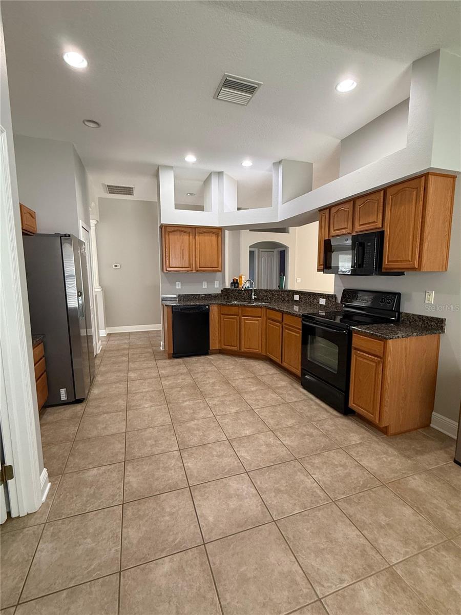 27426 WHISPERING BIRCH WAY, WESLEY CHAPEL, FL, 33544