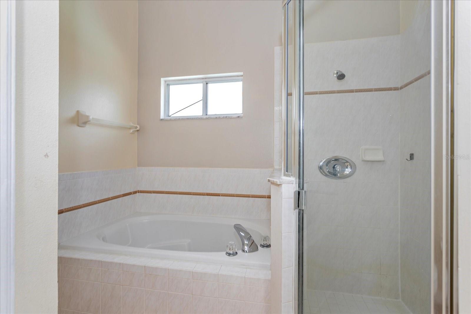 101 HARWOOD CIR, KISSIMMEE, FL, 34744