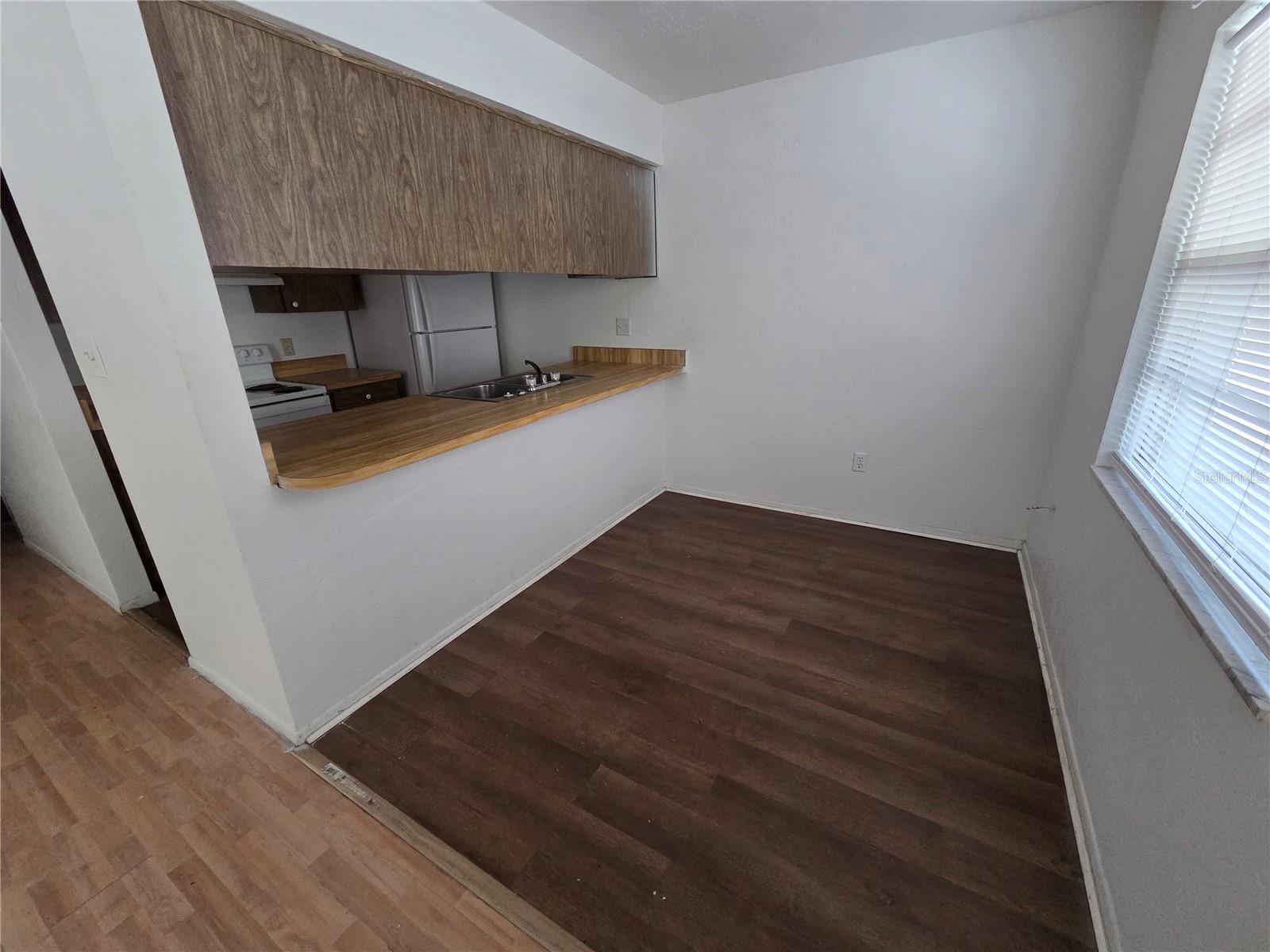 830 N CLAKE ST #1, DELAND, FL, 32724