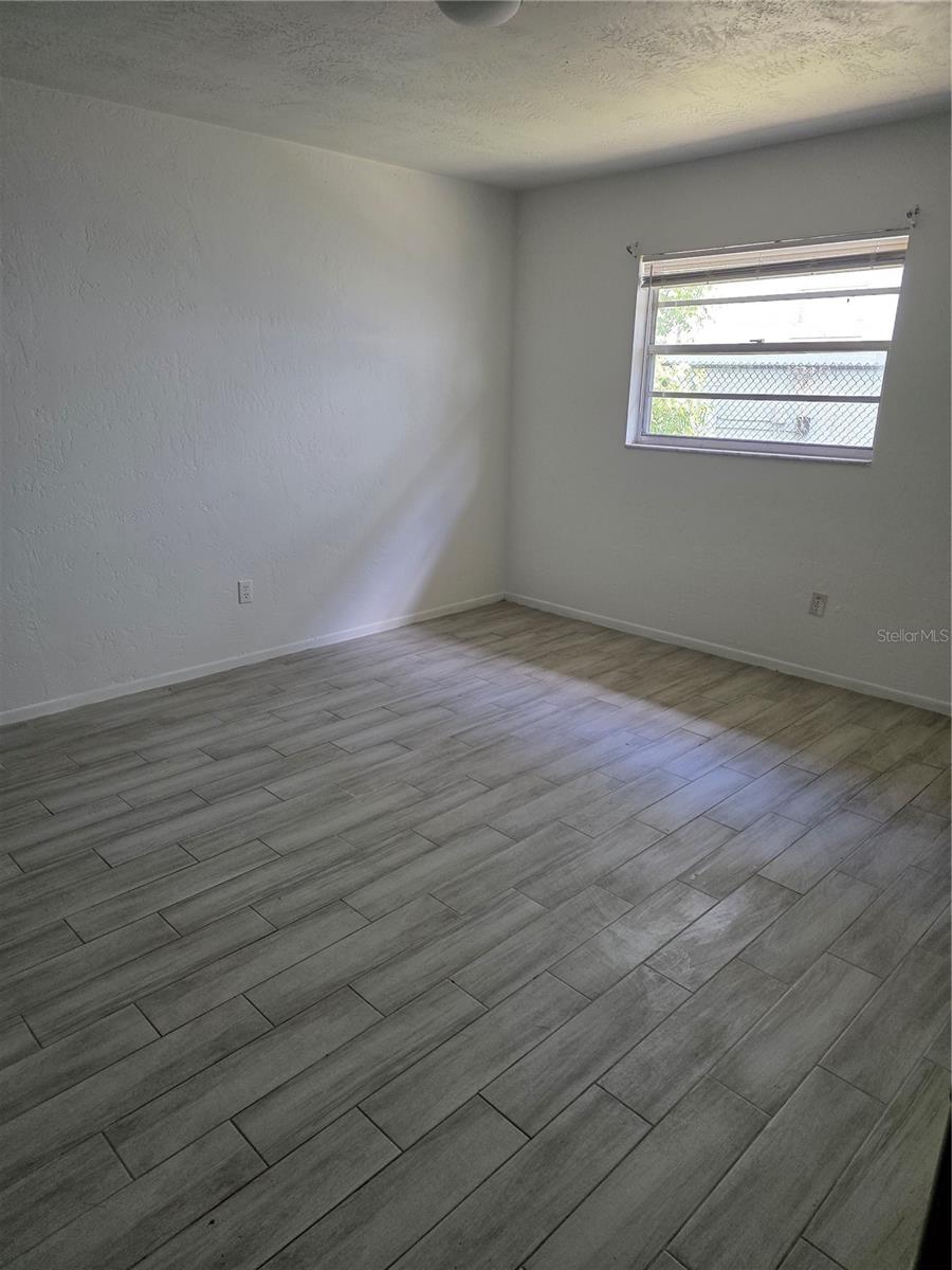 830 N CLAKE ST #1, DELAND, FL, 32724