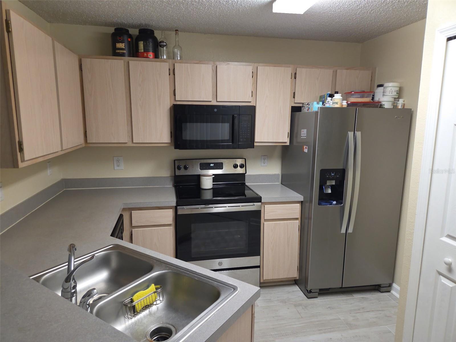 3705 SW 27TH ST #422, GAINESVILLE, FL, 32608