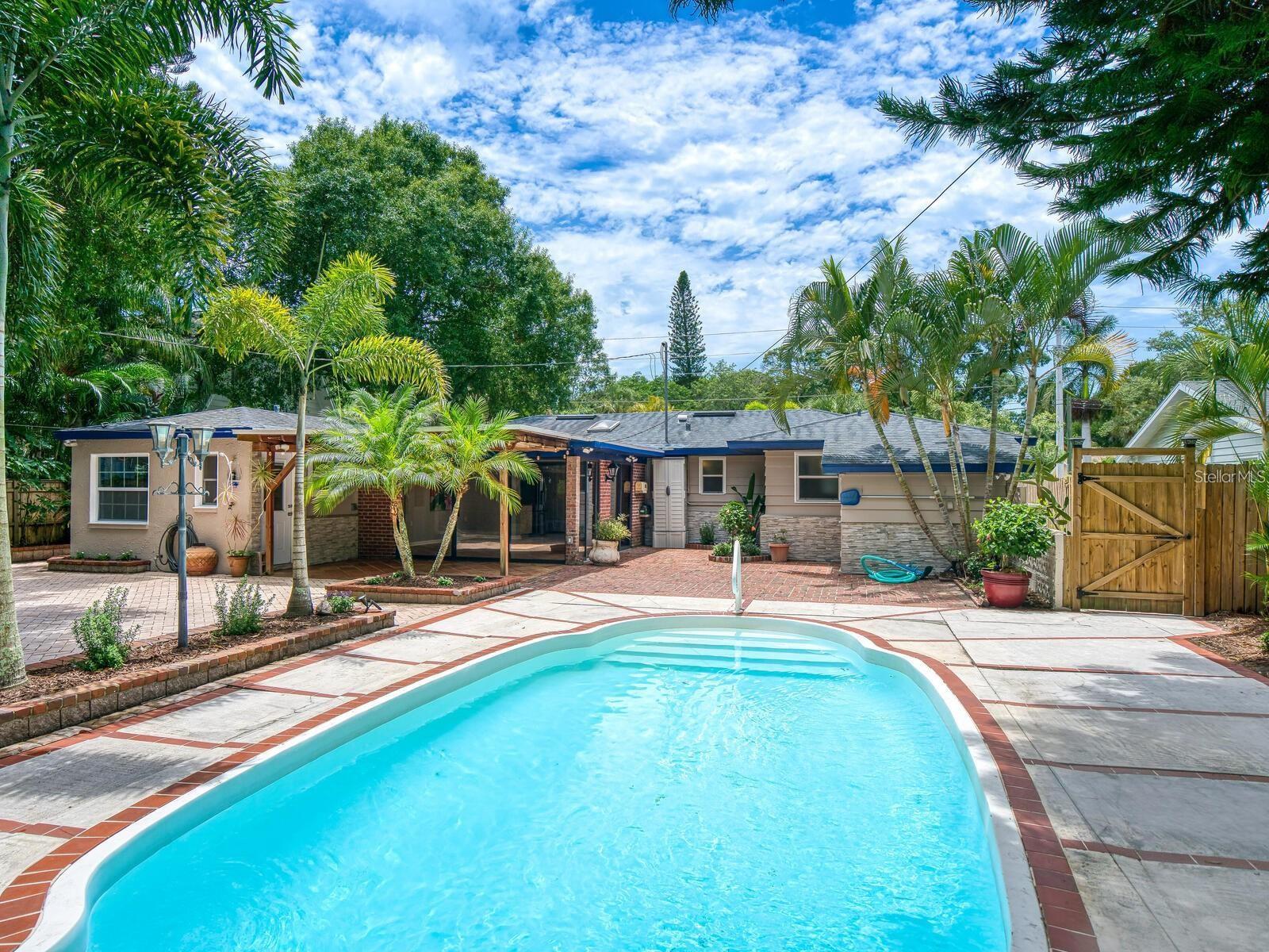 1127 S OSPREY AVE, SARASOTA, FL, 34236