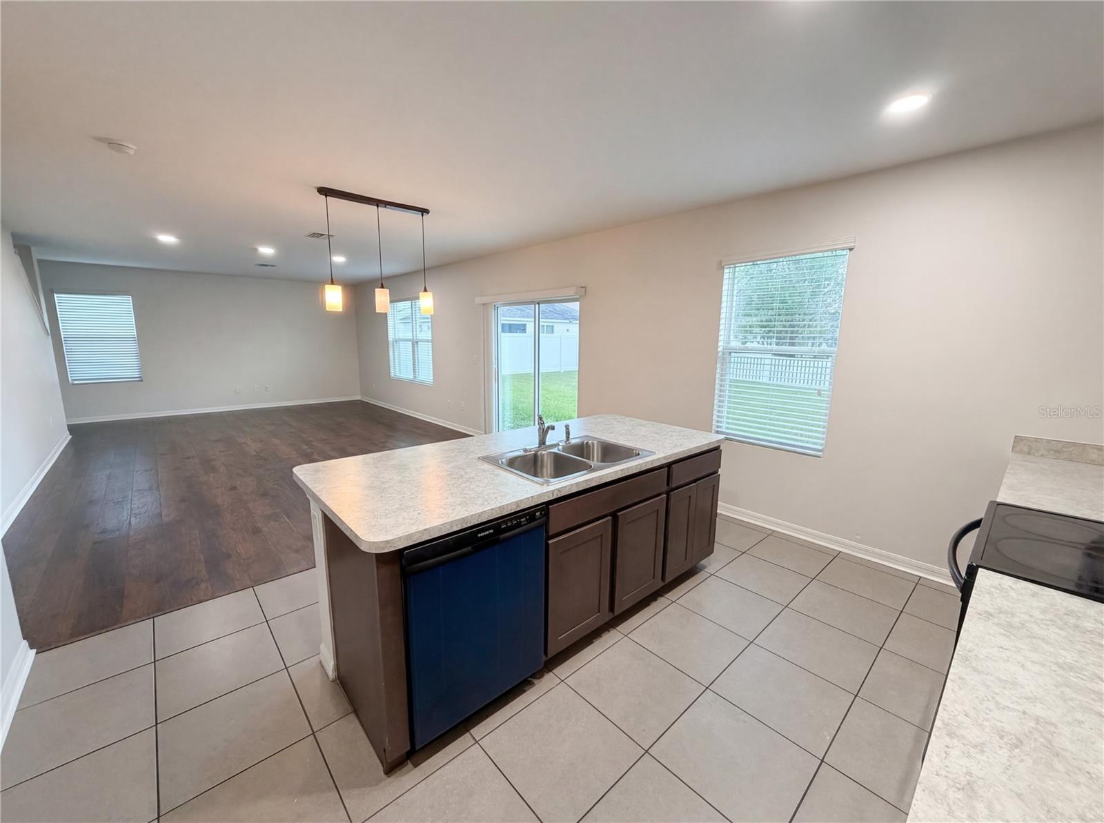 35687 HILLBROOK AVE, ZEPHYRHILLS, FL, 33541