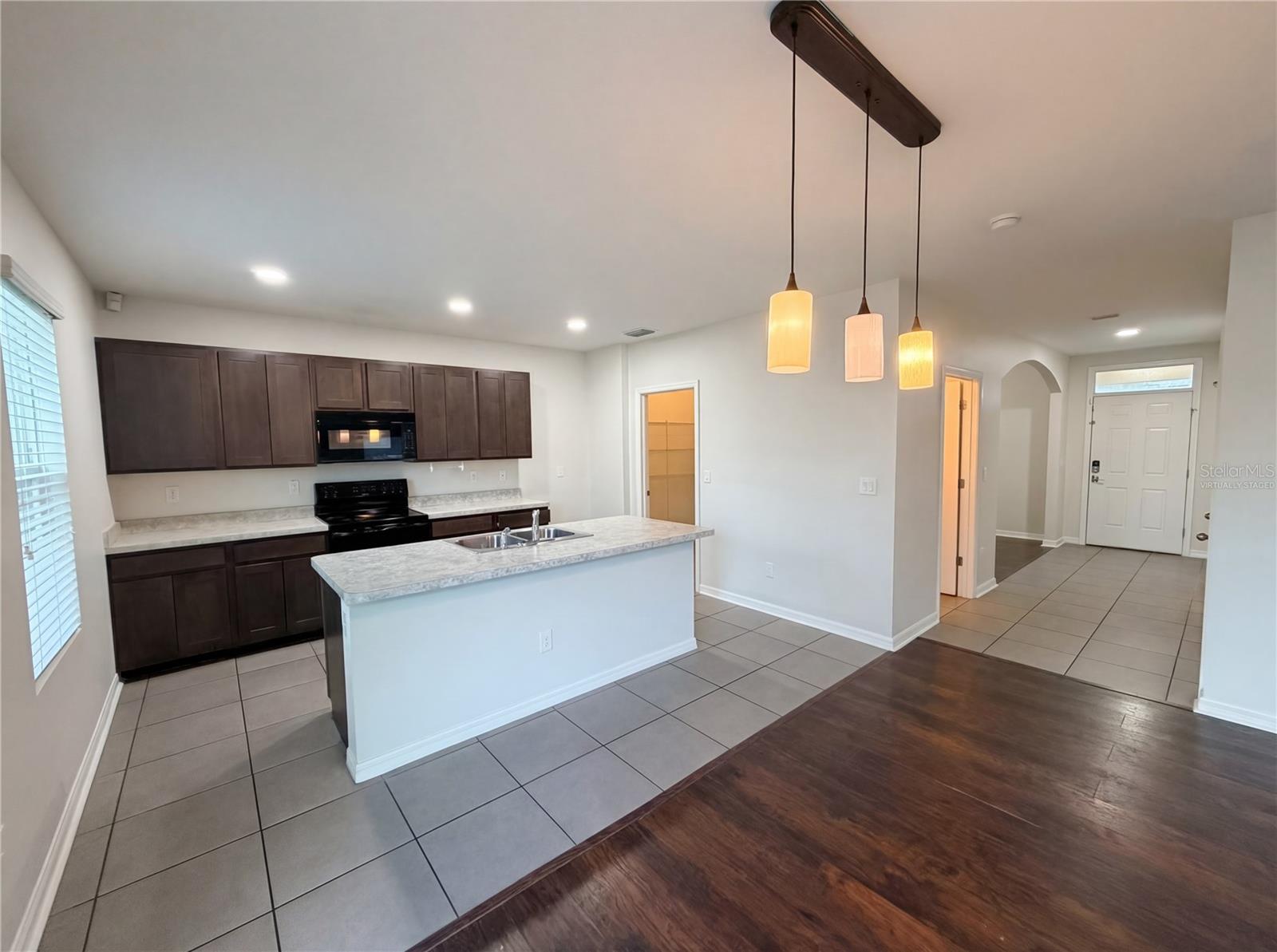 35687 HILLBROOK AVE, ZEPHYRHILLS, FL, 33541