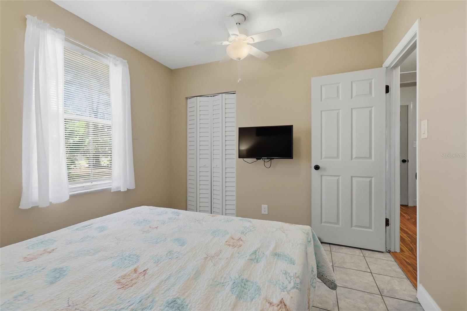 1433 S RIDGEWOOD AVE, DELAND, FL, 32720