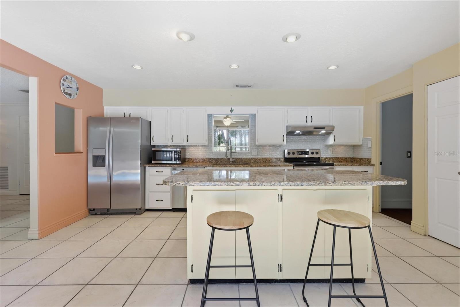 1433 S RIDGEWOOD AVE, DELAND, FL, 32720