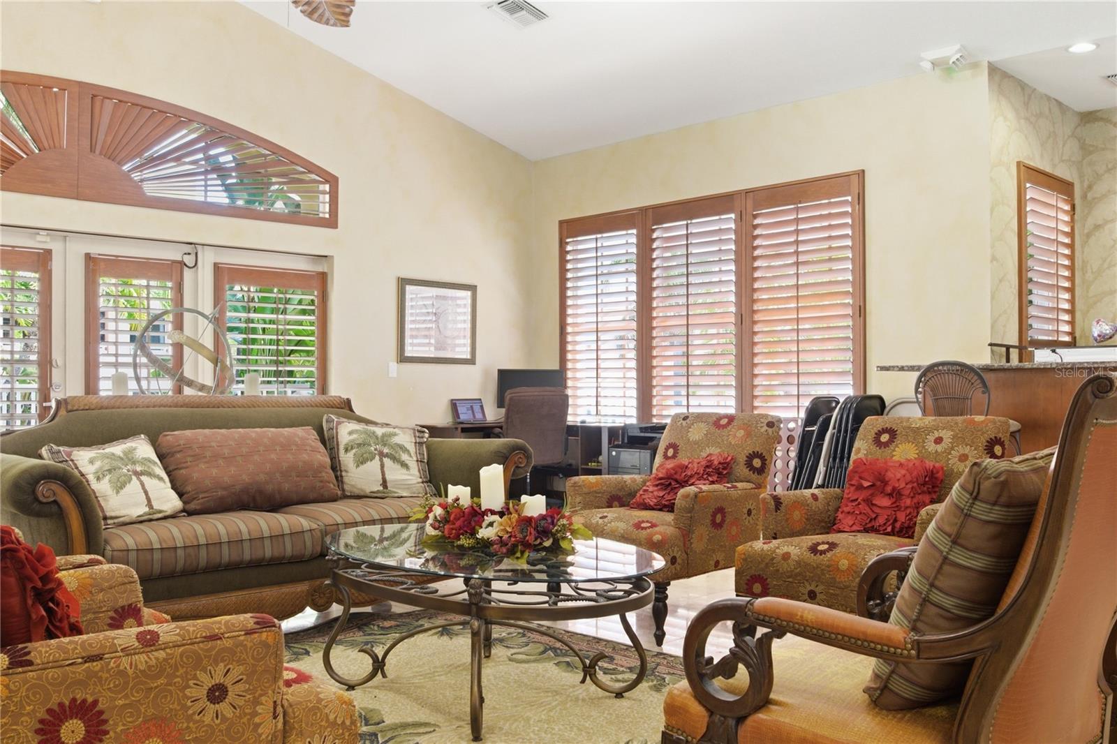 Social room, clubhouse