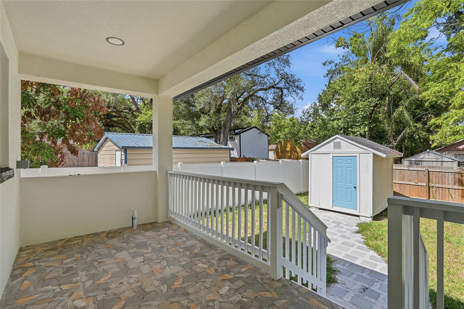 7706 N ARDEN AVE, TAMPA, FL, 33604