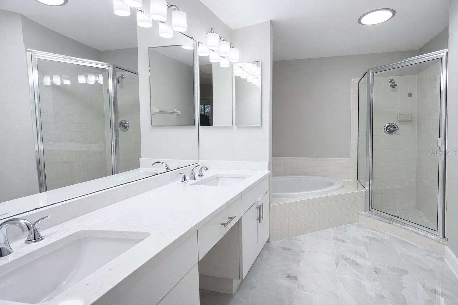 14639 PAR CLUB CIR, TAMPA, FL, 33618