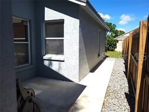 1664 PORTSMOUTH LAKE DR, BRANDON, FL, 33511