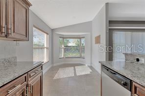 1664 PORTSMOUTH LAKE DR, BRANDON, FL, 33511