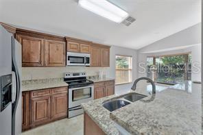 1664 PORTSMOUTH LAKE DR, BRANDON, FL, 33511
