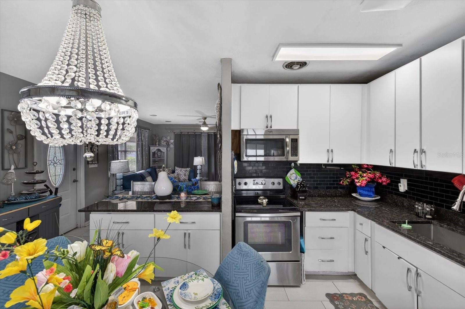 611 N BRADFORD AVE, TAMPA, FL, 33609