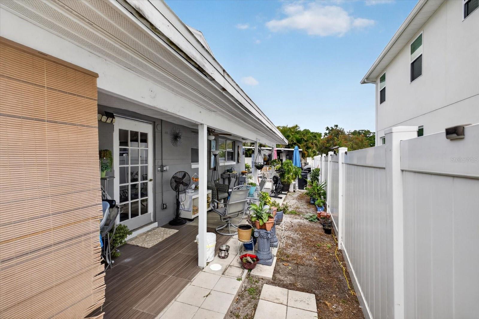 611 N BRADFORD AVE, TAMPA, FL, 33609