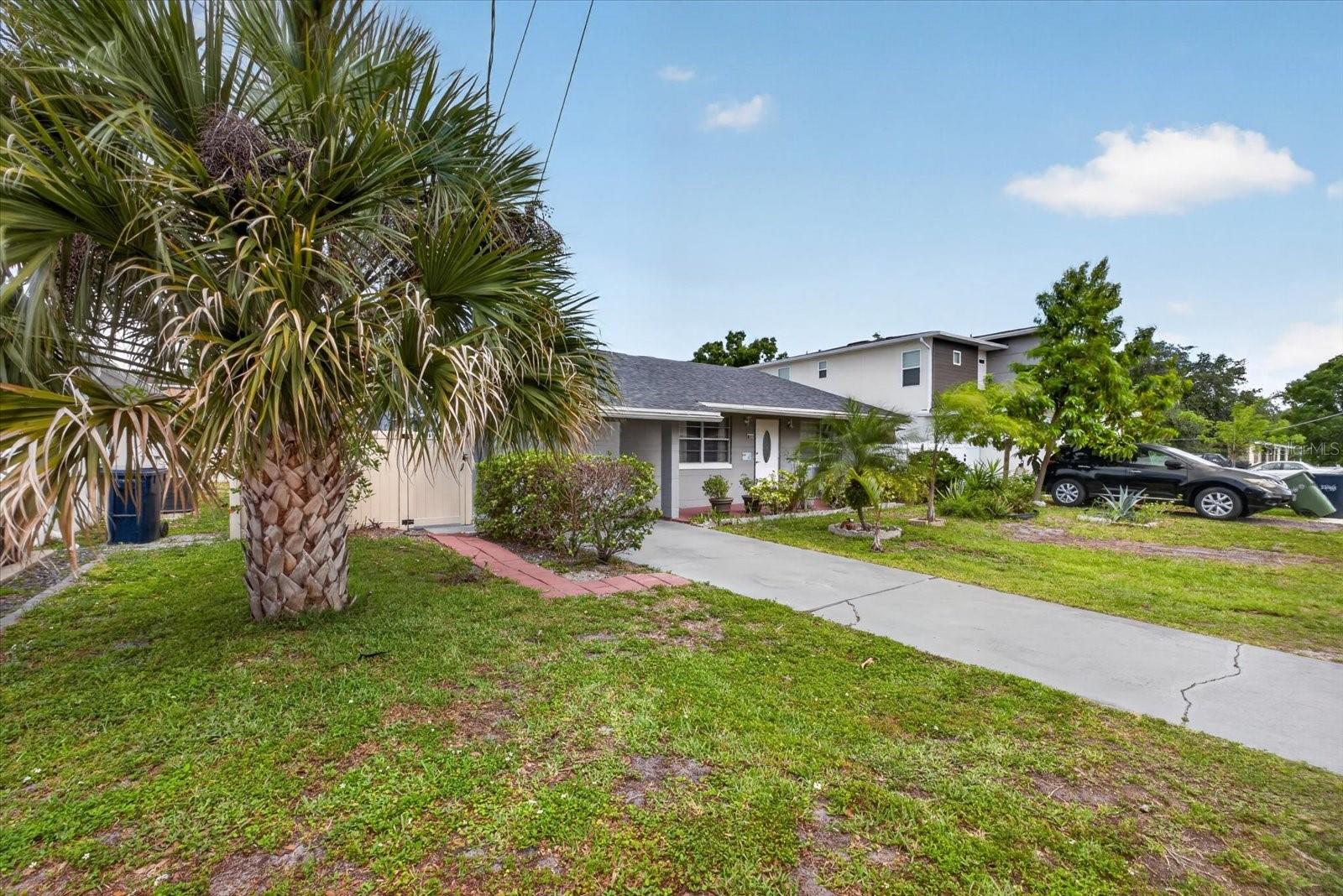 611 N BRADFORD AVE, TAMPA, FL, 33609