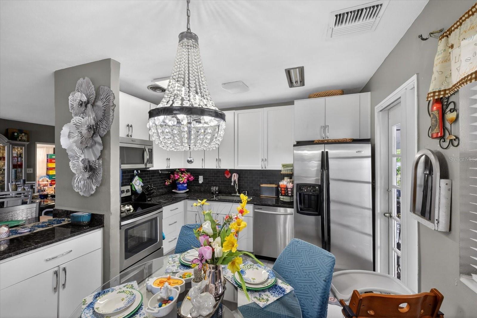 611 N BRADFORD AVE, TAMPA, FL, 33609