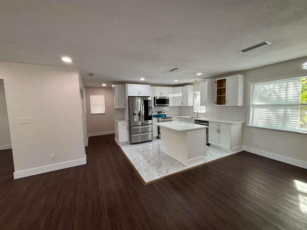 1070 N LIBBY CT, DAYTONA BEACH, FL, 32117